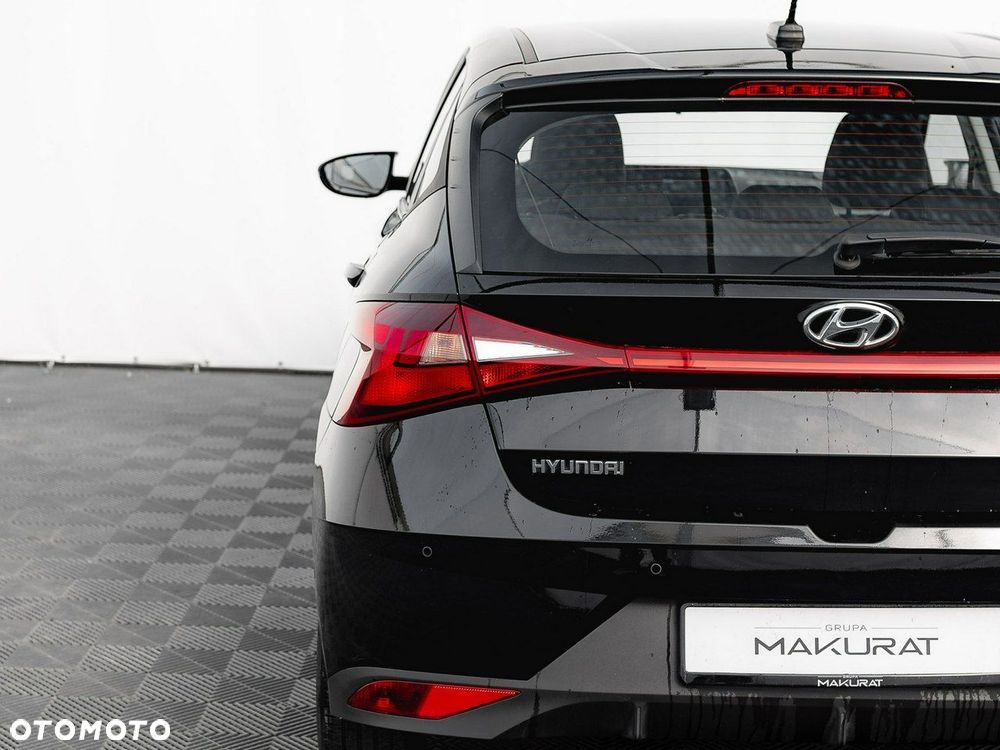 Hyundai i20 1.2 Pure - 11