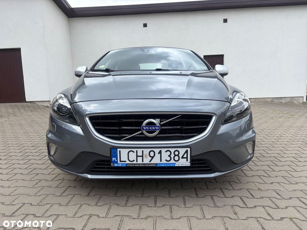 Volvo V40 D2 RDesign - 12