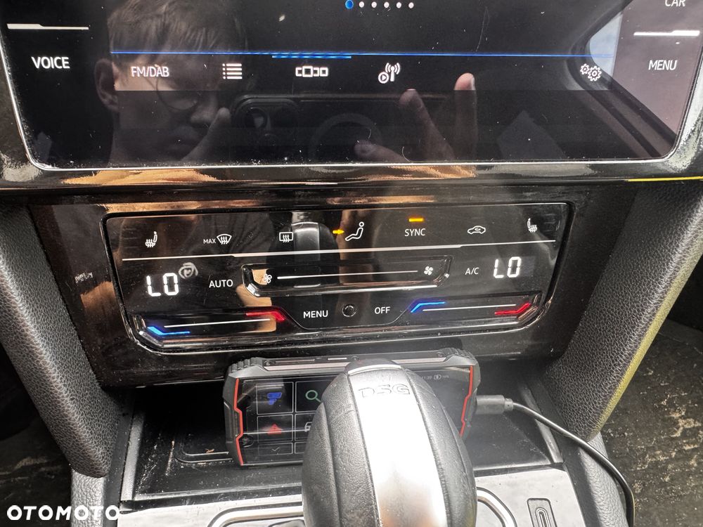 Volkswagen Passat 2.0 TDI EVO Business DSG - 17