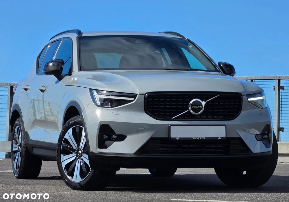 Volvo XC 40 T4 Plug-In Hybrid Plus Dark - 10
