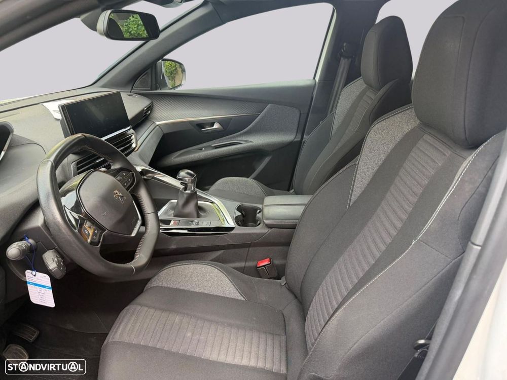 Peugeot 3008 - 10
