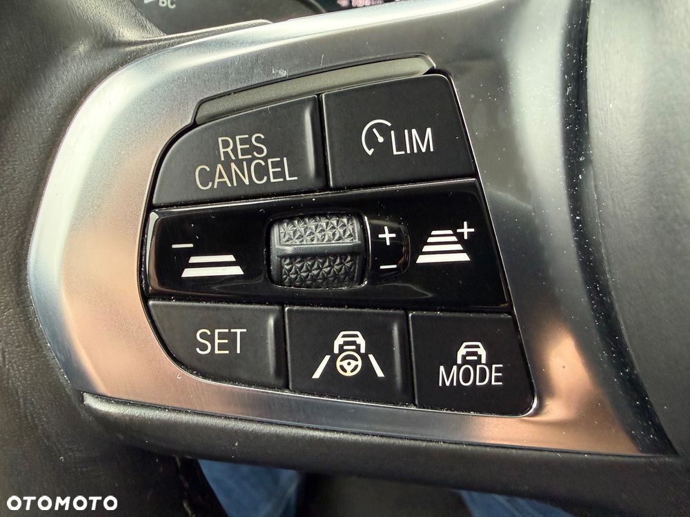 BMW Seria 3 320d Edition Luxury Line Purity - 18