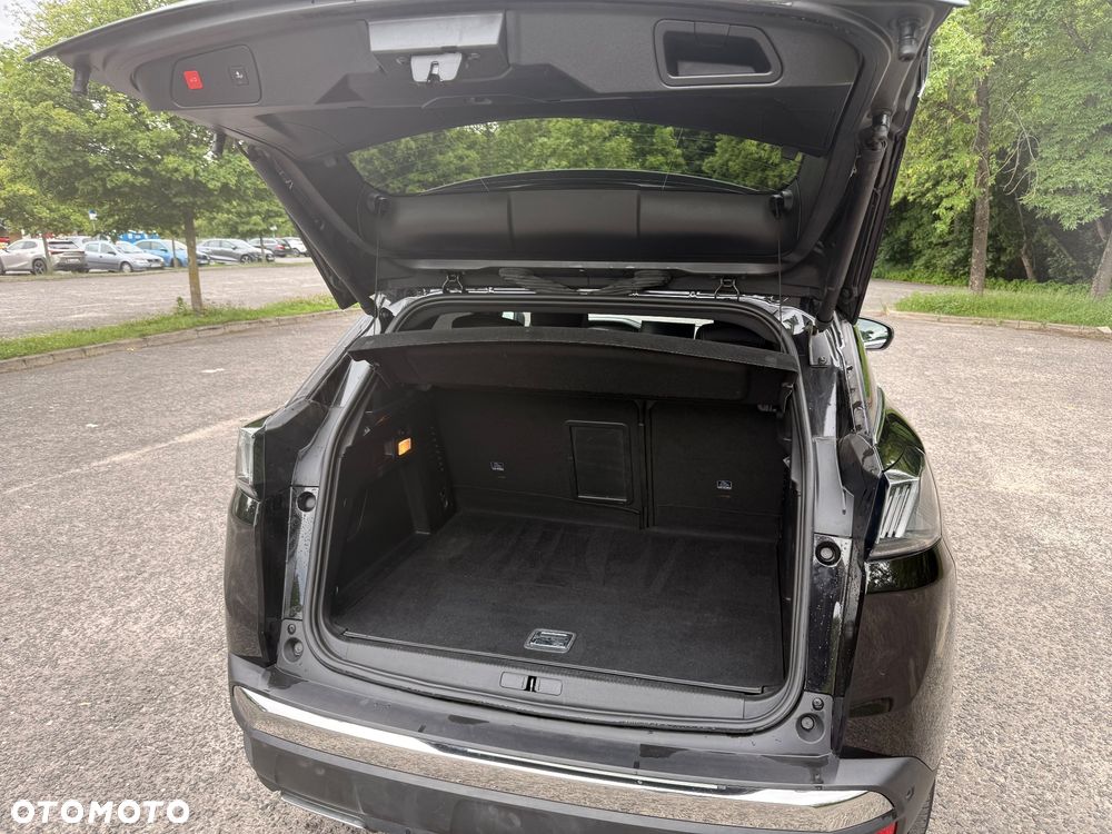 Peugeot 3008 1.6 PureTech GT Pack S&S EAT8 - 17