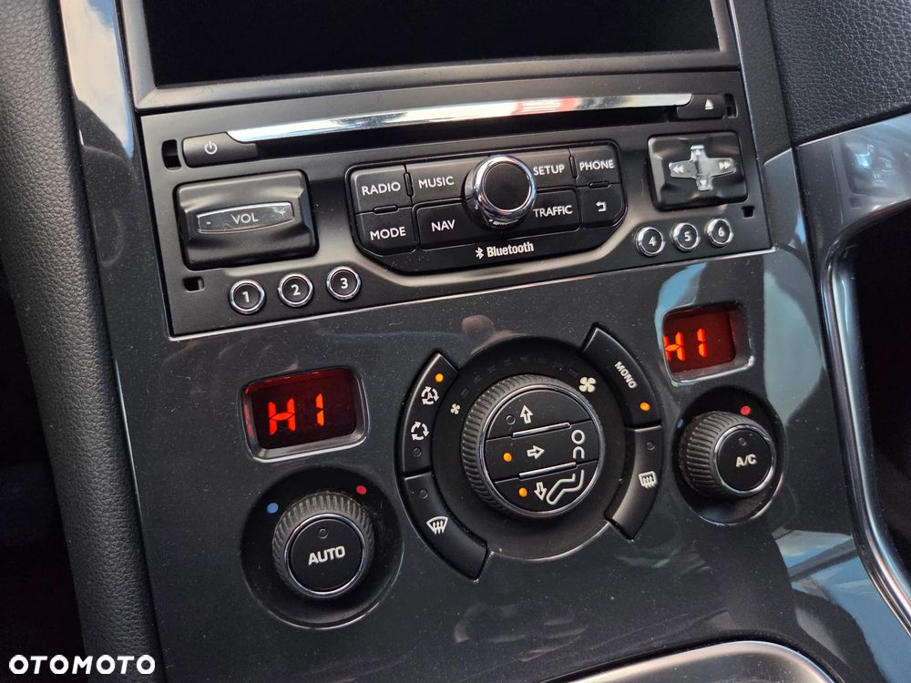 Peugeot 3008 HDi 115 Active - 26