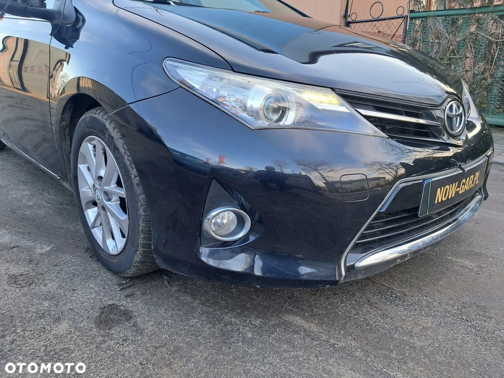 Toyota Auris - 13