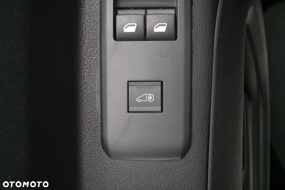 Toyota ProAce 1.2 D-4t 130KM A/t Long Active - 17