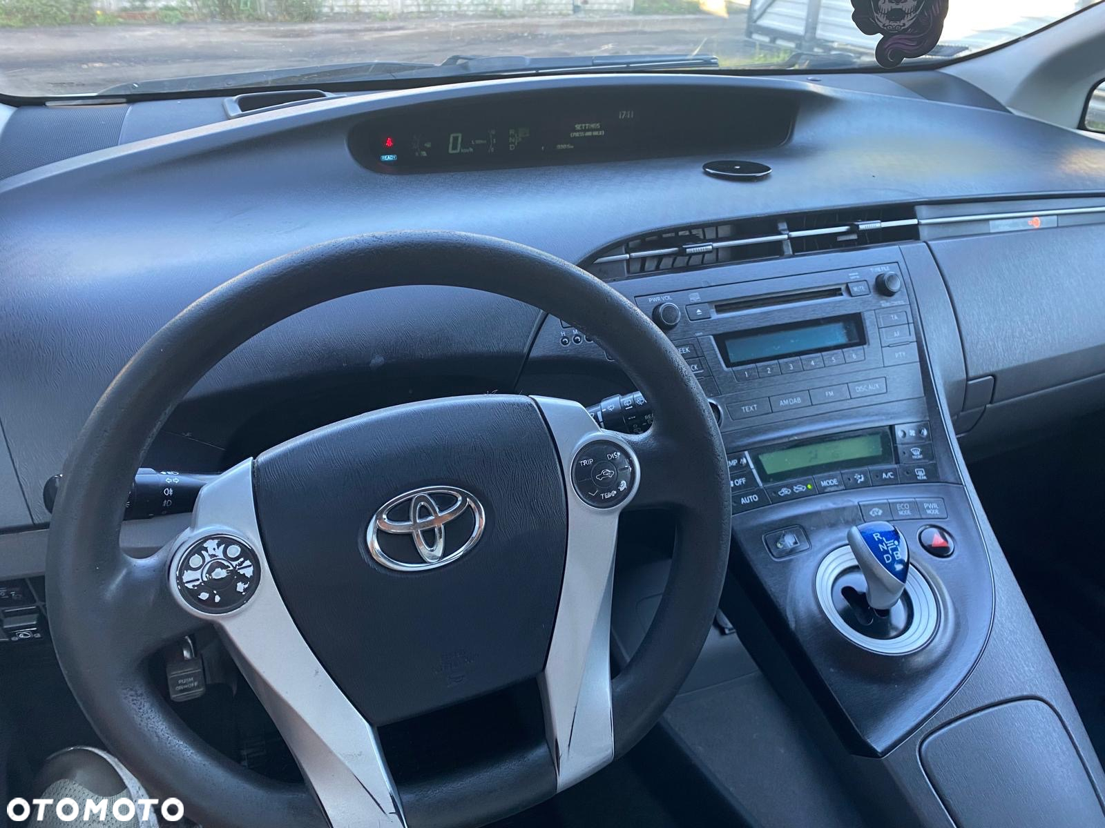 Toyota Prius 1.8 HSD Active - 15
