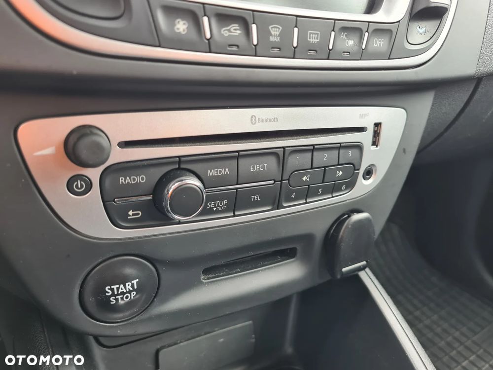 Renault Megane - 19