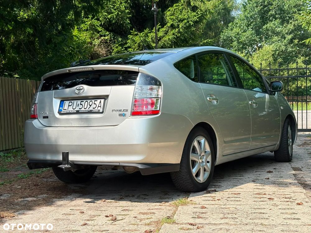 Toyota Prius - 20