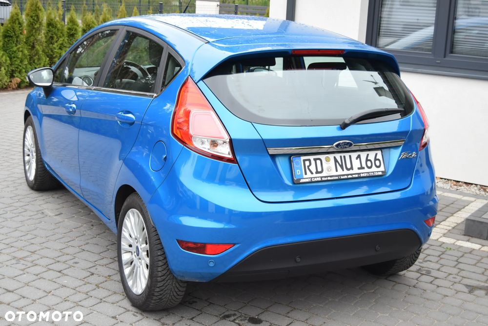 Ford Fiesta 1.5 TDCi Celebration - 15