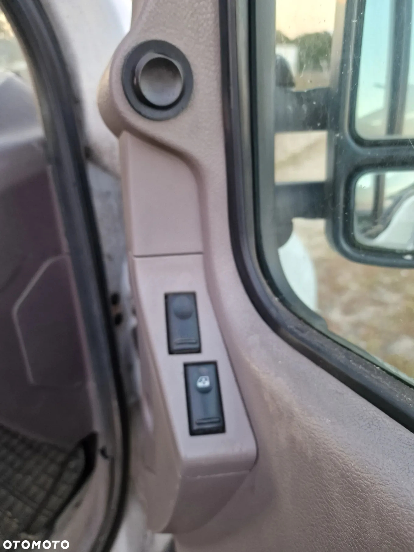 Renault Master 2.8 DTI - 14