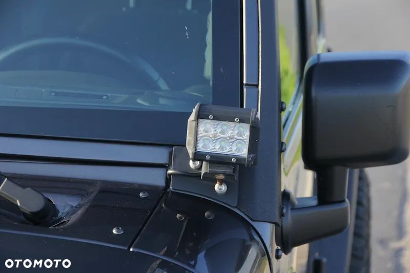 Jeep Wrangler - 15