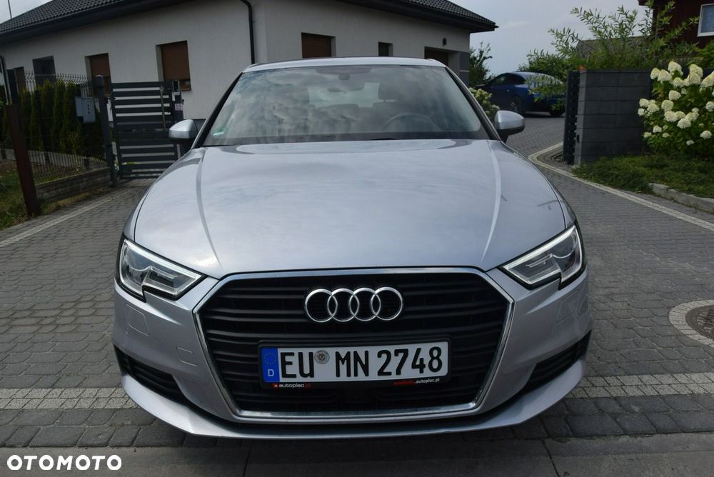 Audi A3 Sportback 1.0 TFSI design - 7