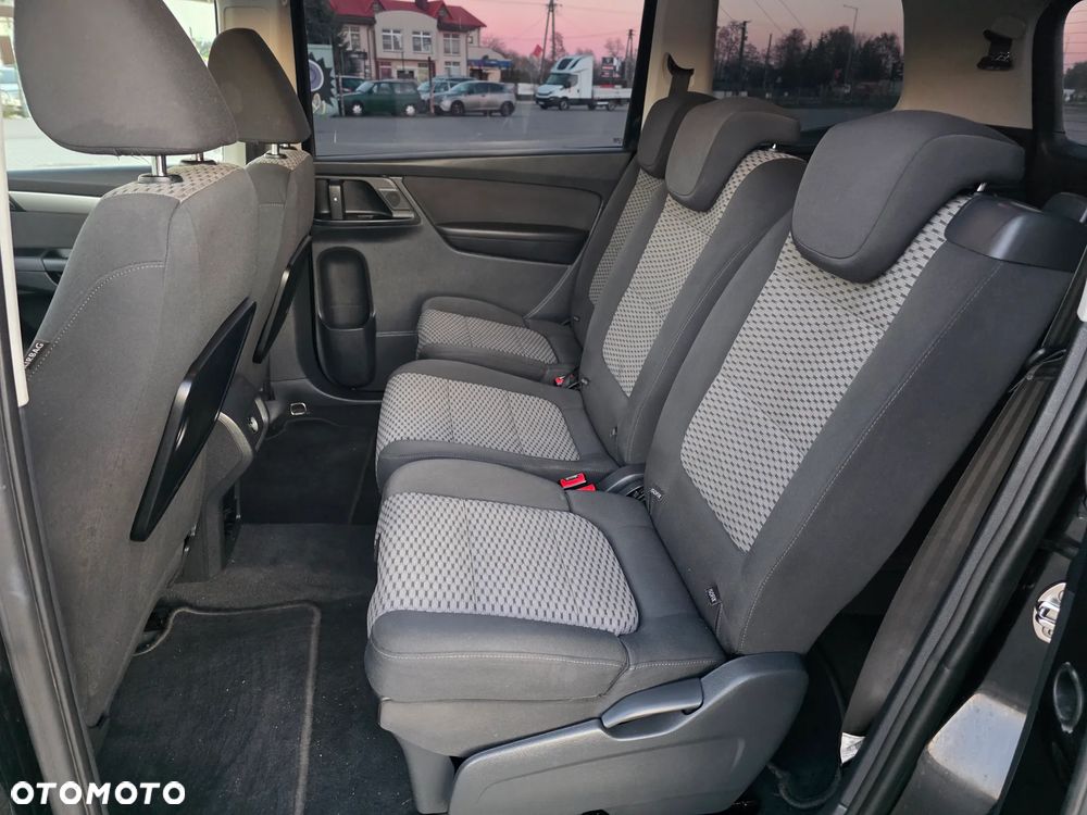 Volkswagen Sharan - 20