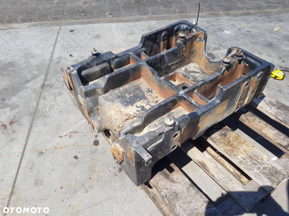 MOCOWANIE MOSTU PRZEDNIEGO TRAKTOR CASE CVX 150 - 6