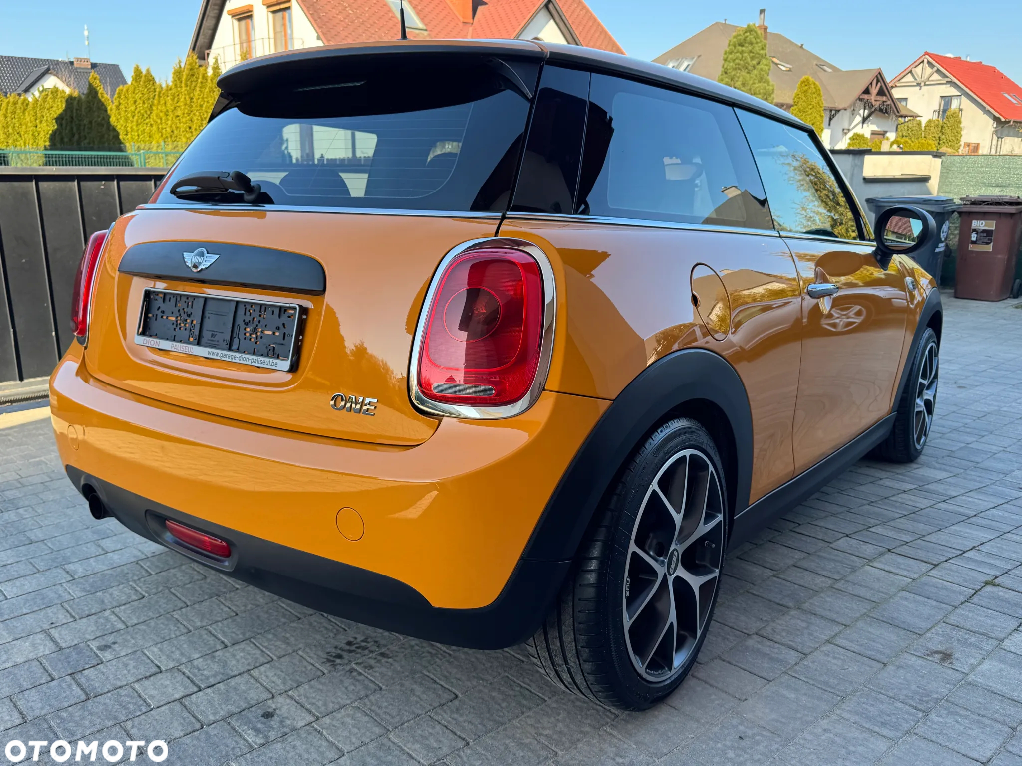 MINI ONE - 7