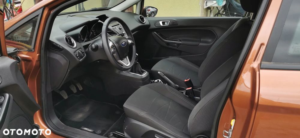 Ford Fiesta - 22