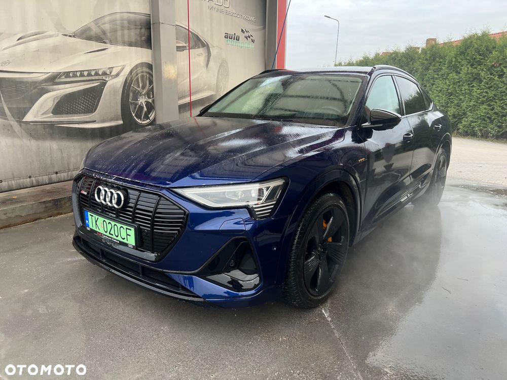 Audi Q8 Sportback e-tron 55 quattro S line - 37