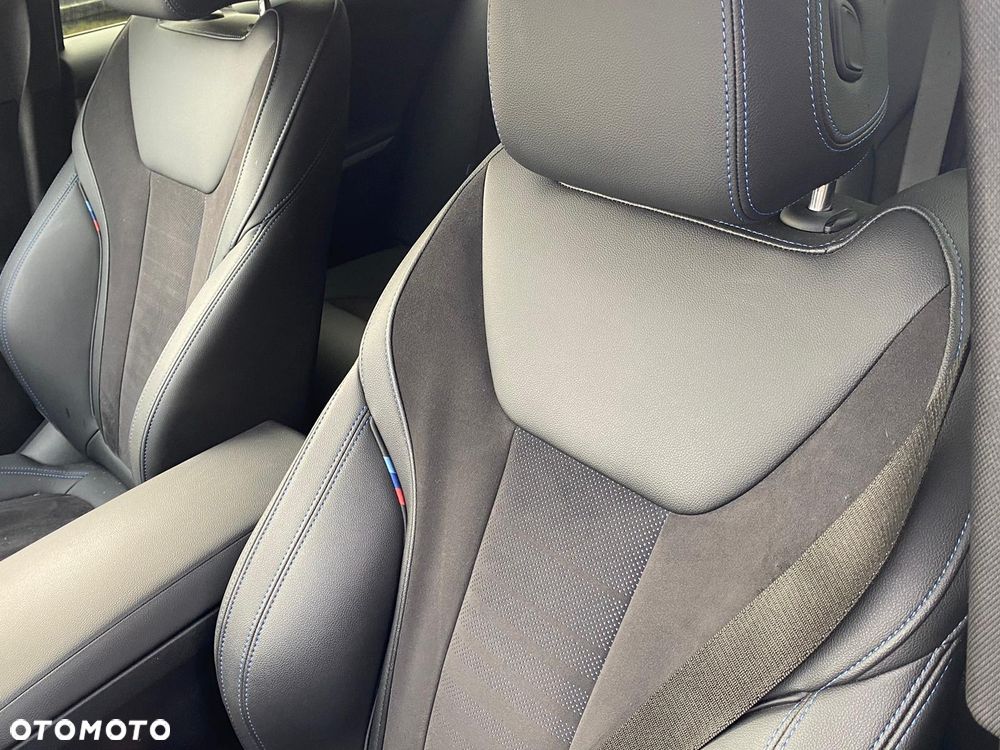 BMW Seria 3 320d xDrive M Sport Sport - 15