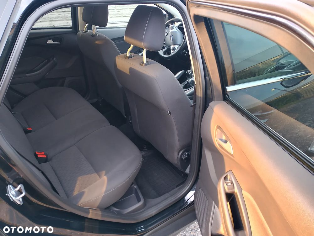 Ford Focus - 16