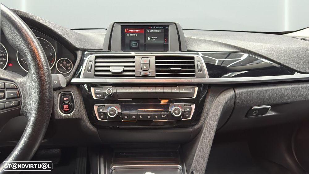 BMW 320 d Advantage Auto - 8