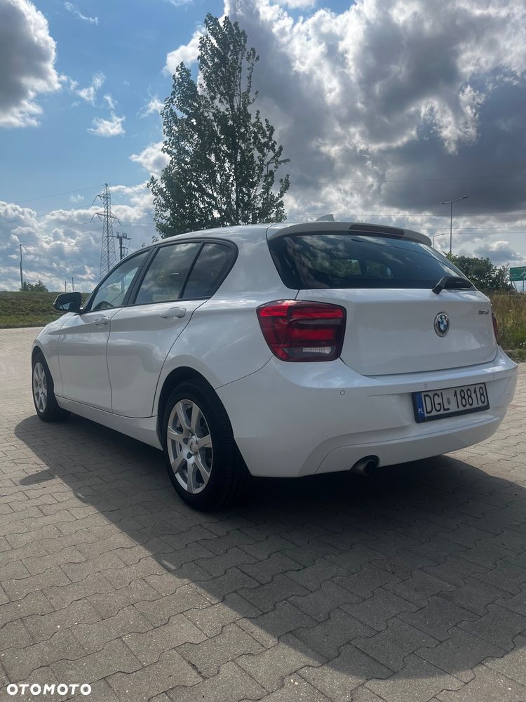 BMW Seria 1 116d - 8