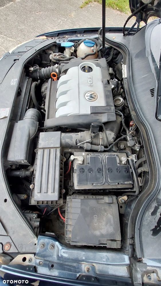 Volkswagen Passat 2.0 TDI DPF Comfortline - 9