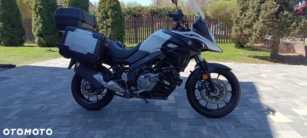 Suzuki V-STROM - 3