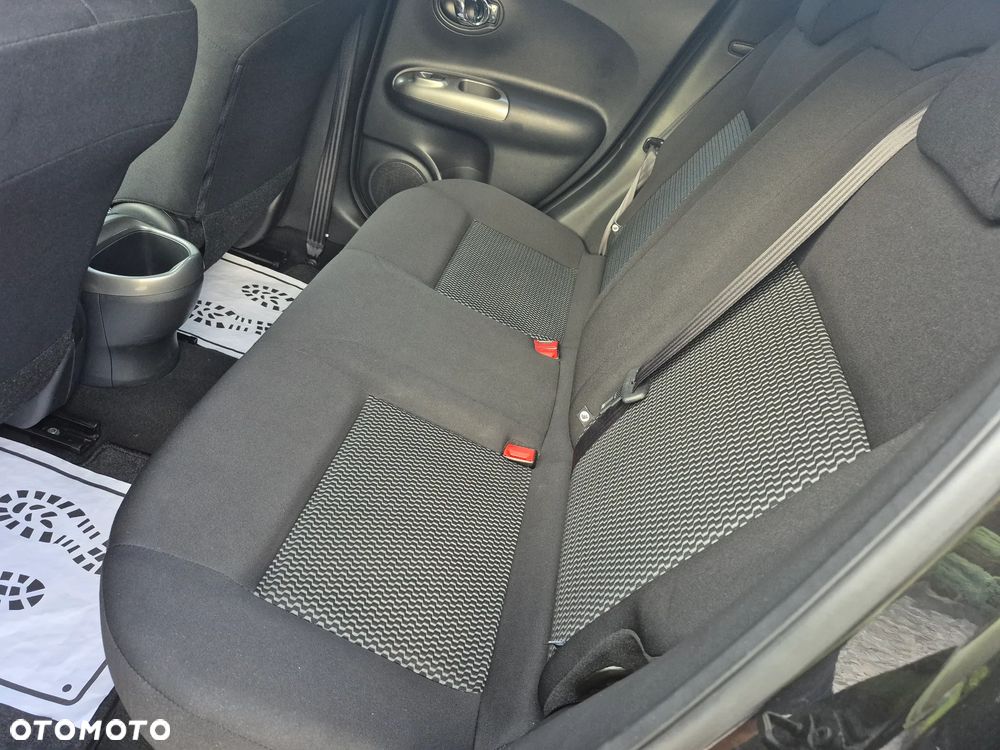 Nissan Juke 1.6 Xtronic Acenta - 16