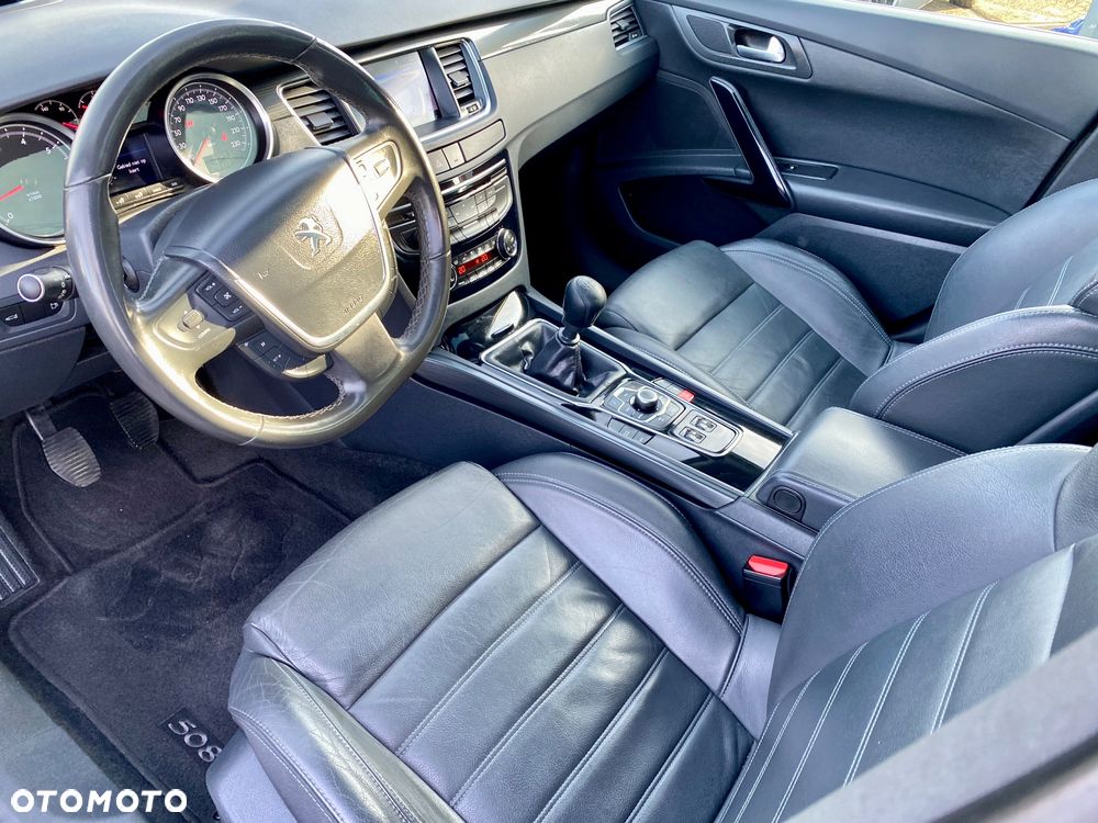 Peugeot 508 1.6 T Allure - 20