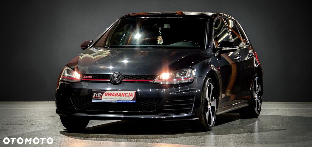 Volkswagen Golf GTI Performance BlueMotion Technology - 31
