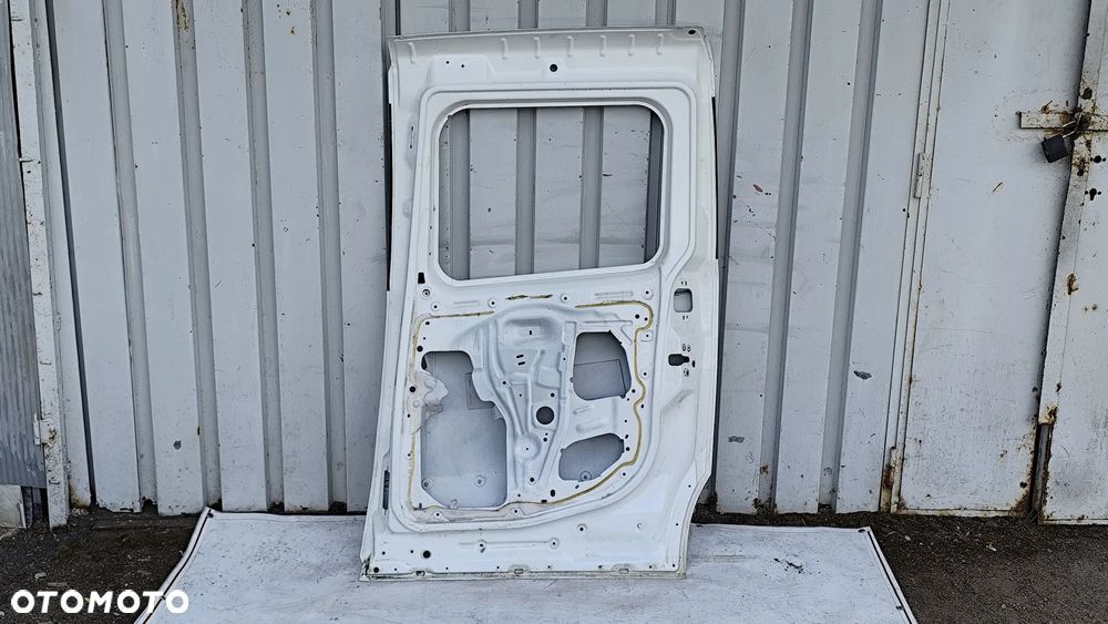 DRZWI BOCZNE PRZESUWNE PRAWE FIAT DOBLO II 2010- - 12