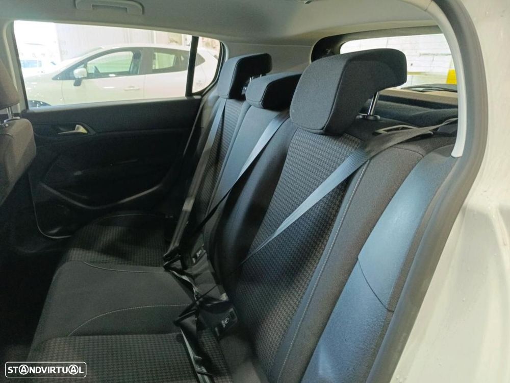 Peugeot 308 1.5 BlueHDi Business Line - 27