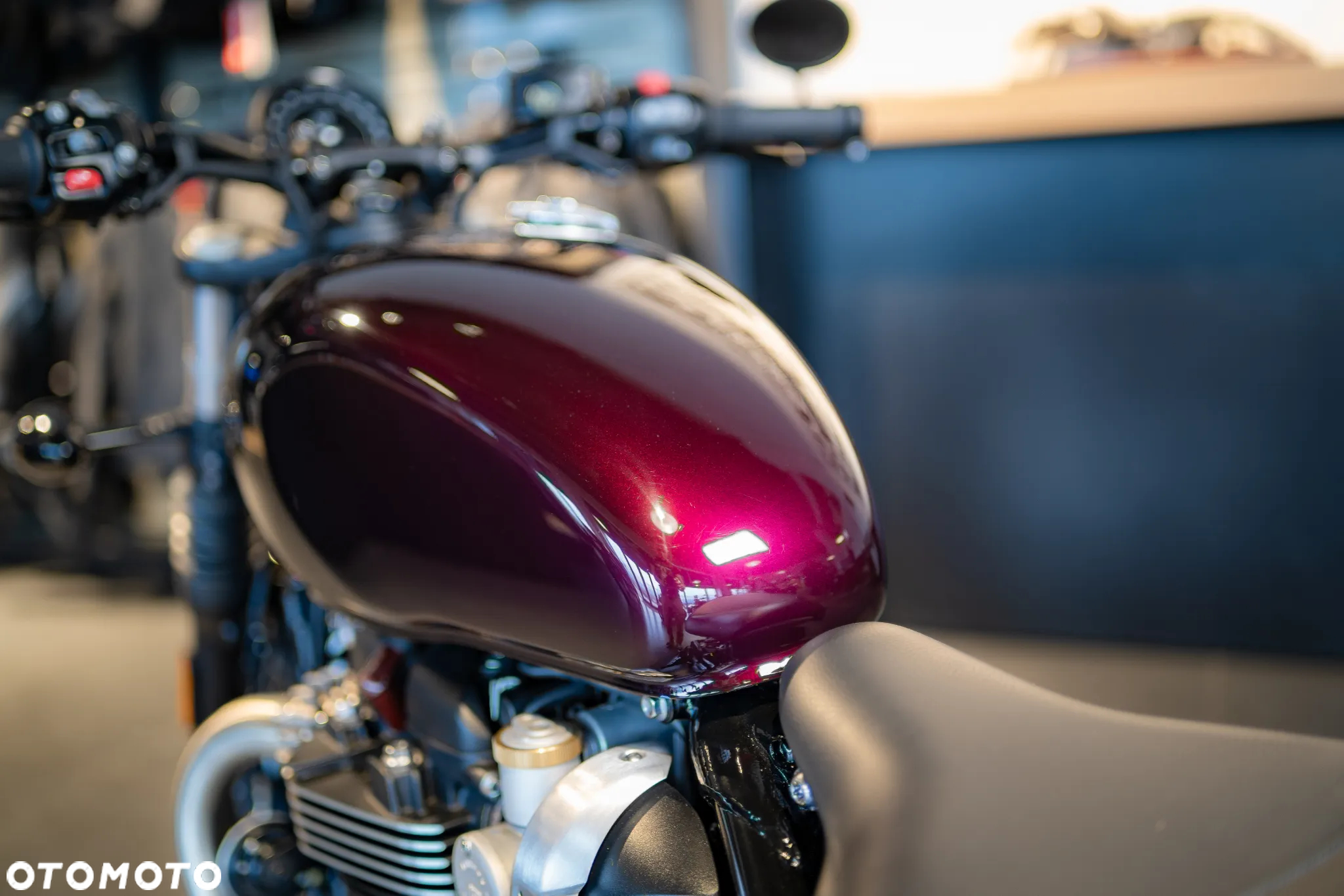 Triumph Bonneville Bobber - 20
