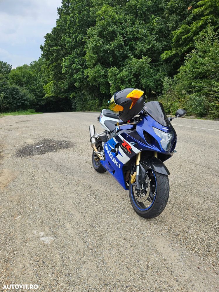 Suzuki GSX-R 600 - 7