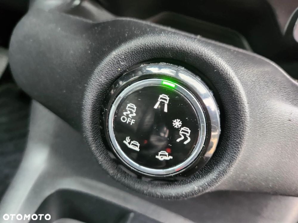 Citroën C4 Cactus Pure Tech 110 Stop&Start Rip Curl - 13