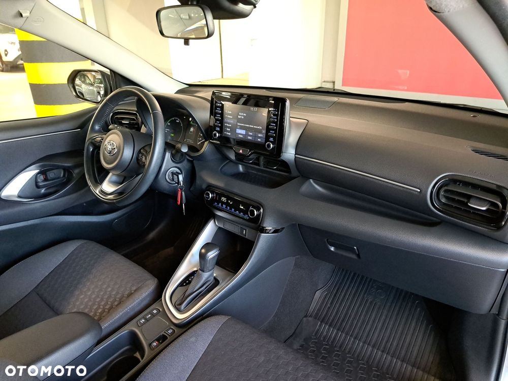 Toyota Yaris Hybrid 1.5 Comfort - 17