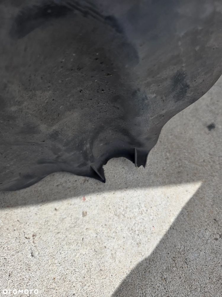 Płyta osłona podwozia tylna Peugeot 308 T9 HB   9804322780 - 6