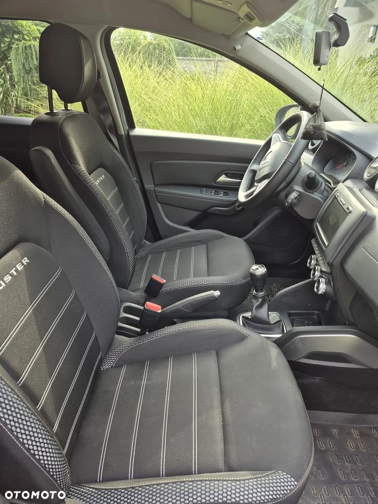 Dacia Duster 1.6 SCe Urban Explorer S&S - 8