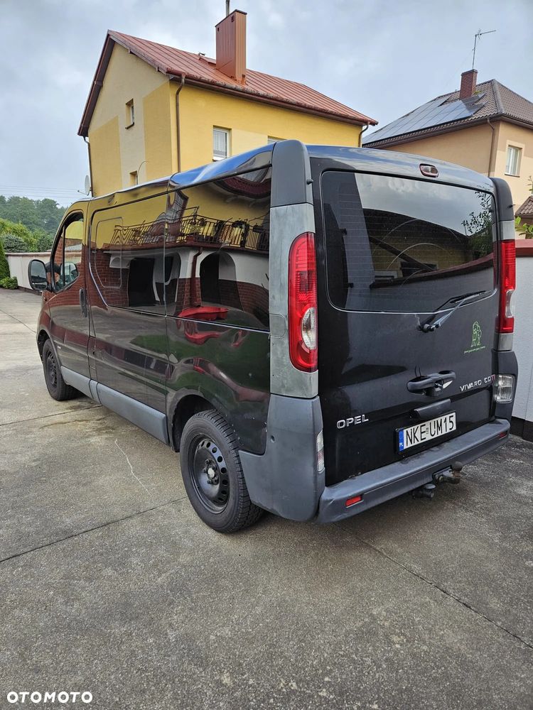 Opel Vivaro - 2