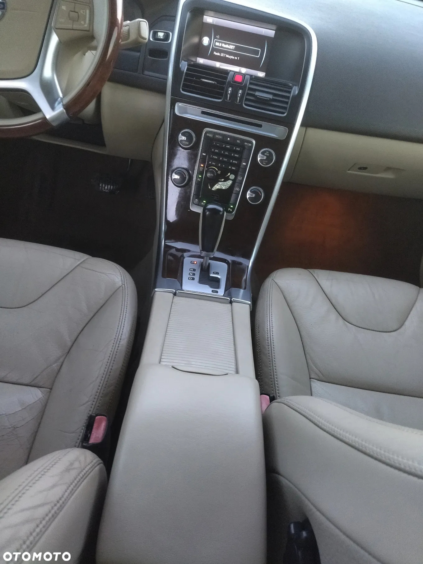 Volvo XC 60 - 21