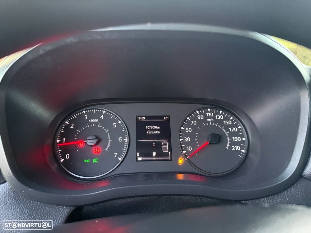 Renault Master 2.3 Dci SS C.Dupla 135 cv 7 Lug AC - 3