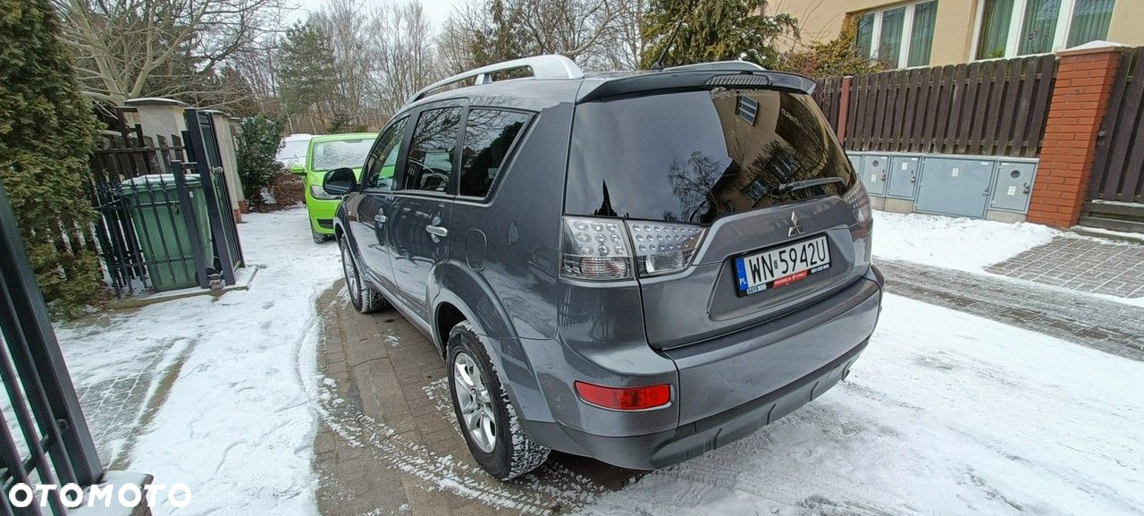 Mitsubishi Outlander 2.4 4WD CVT Instyle - 5