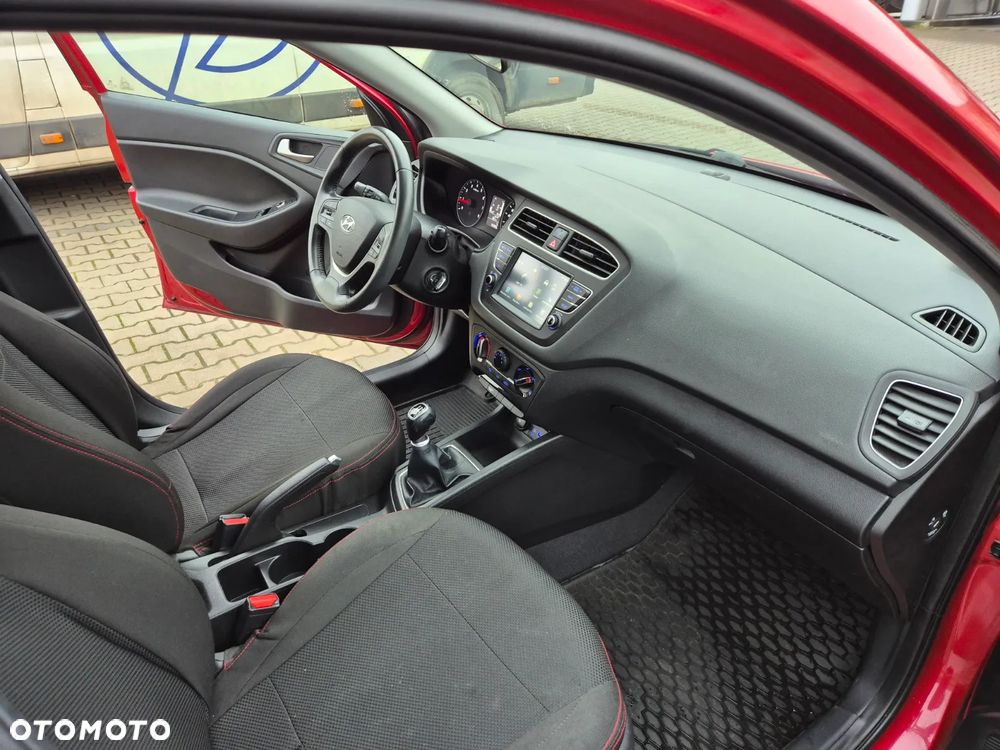 Hyundai i20 1.2 GET - 12