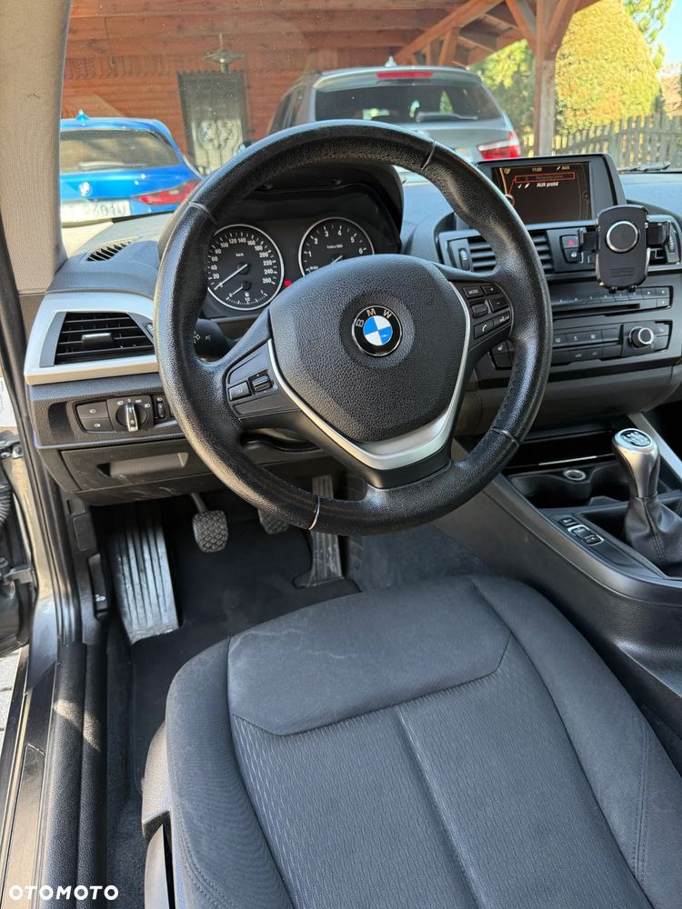 BMW Seria 1 114i - 19