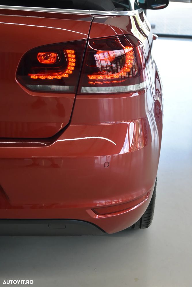 Volkswagen Golf 1.6 TDI DPF Style - 25
