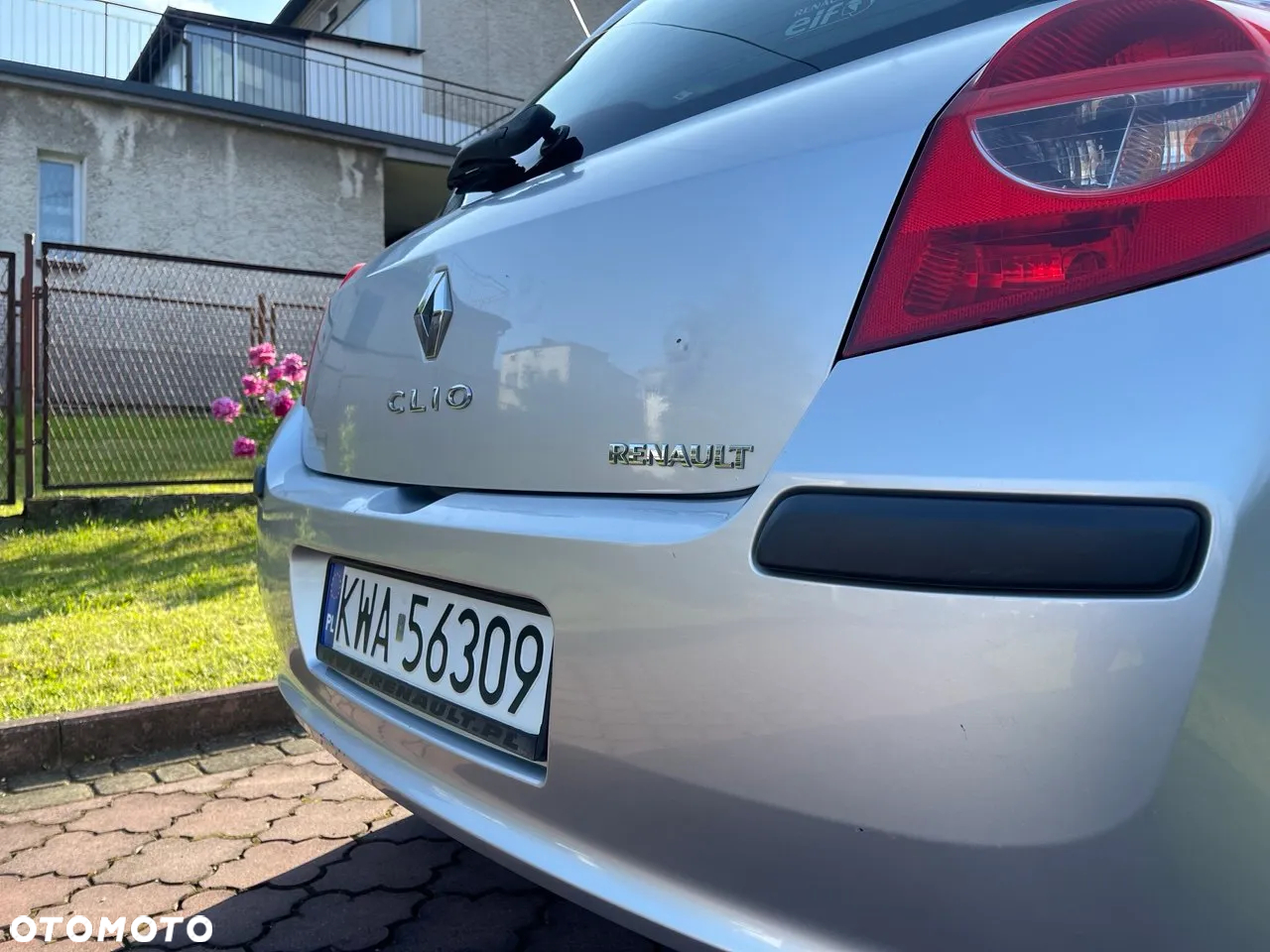Renault Clio 1.5 dCi Extreme - 10