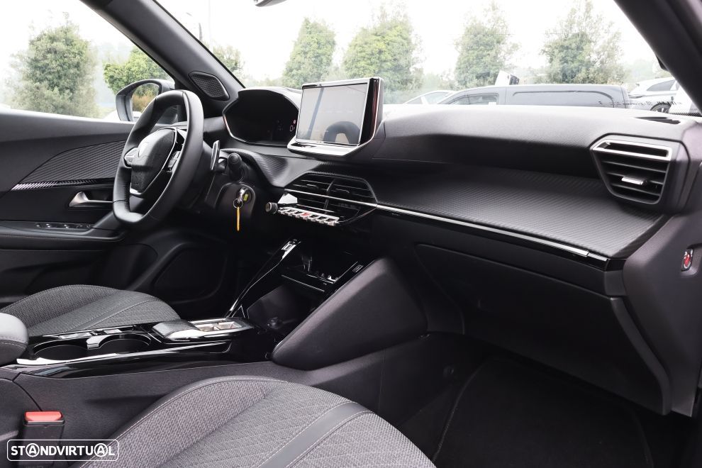 Peugeot 2008 1.2 Hybrid Allure e-DCS6 - 13