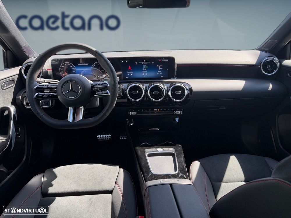 Mercedes-Benz A 250 e - 12