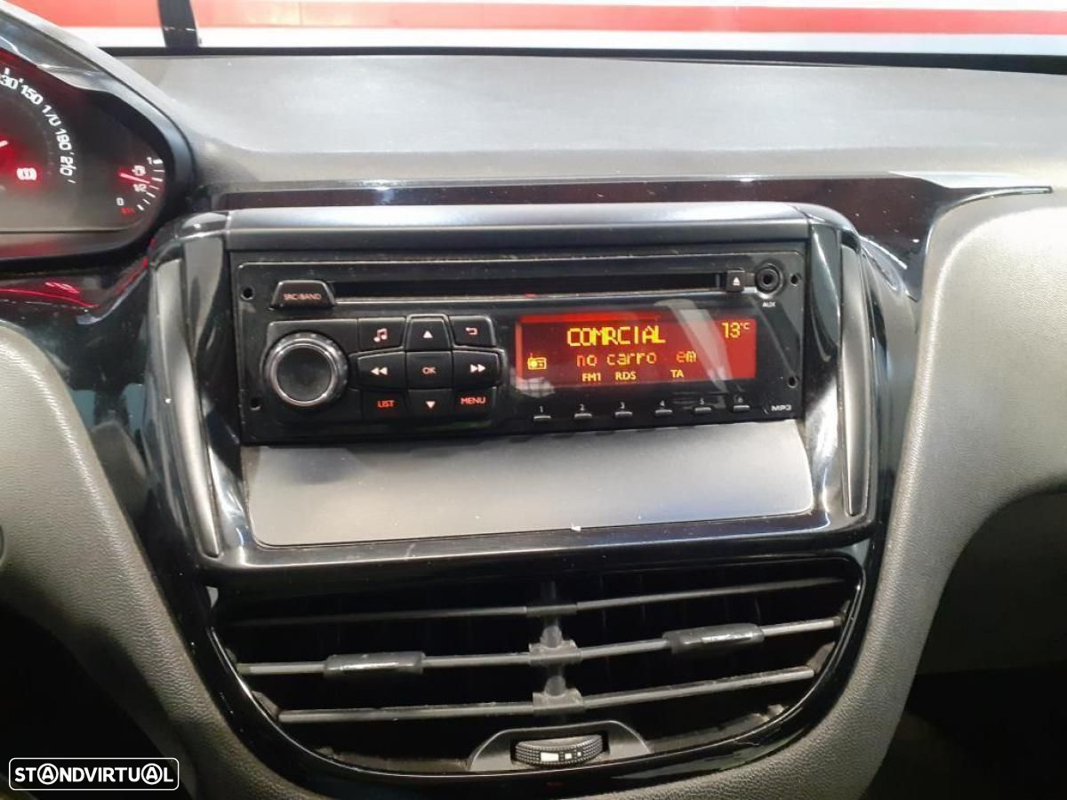 Peugeot 208 Van 1.4 HDi 1.4 c/iva - 5